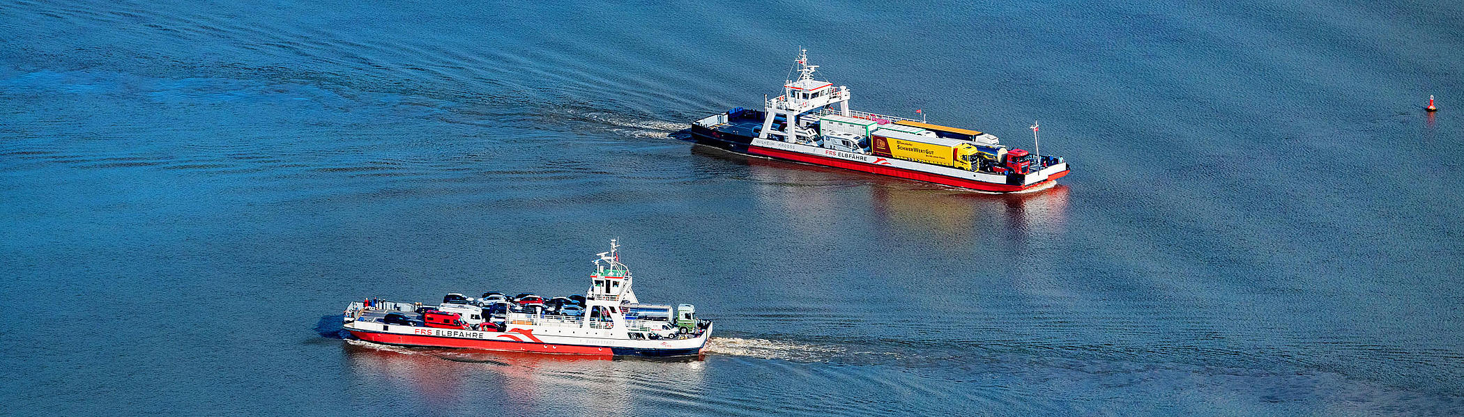 The elbferries "Glückstadt" and "Wilhelm Krooss"